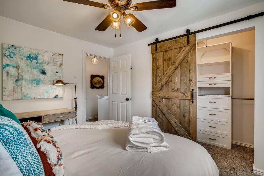 Family Townhome Near Mountains & Olde Town Arvada Εξωτερικό φωτογραφία